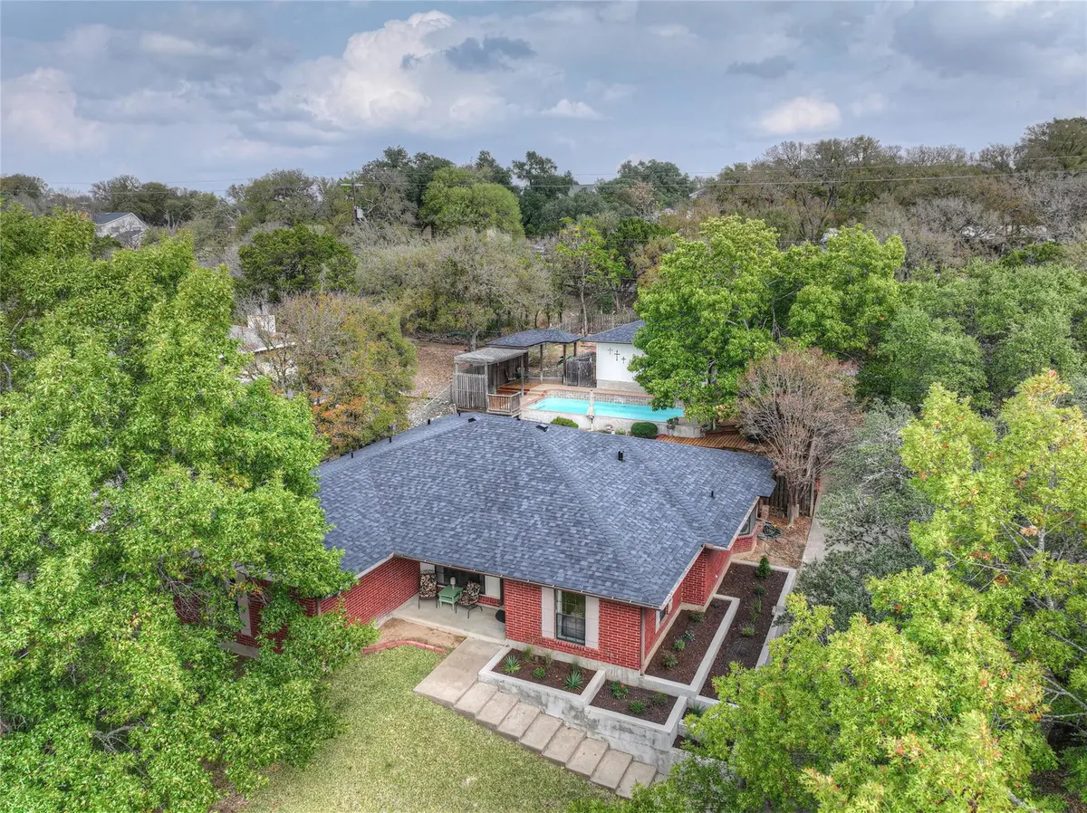 208 Quail Creek DR, San Marcos, TX 78666
