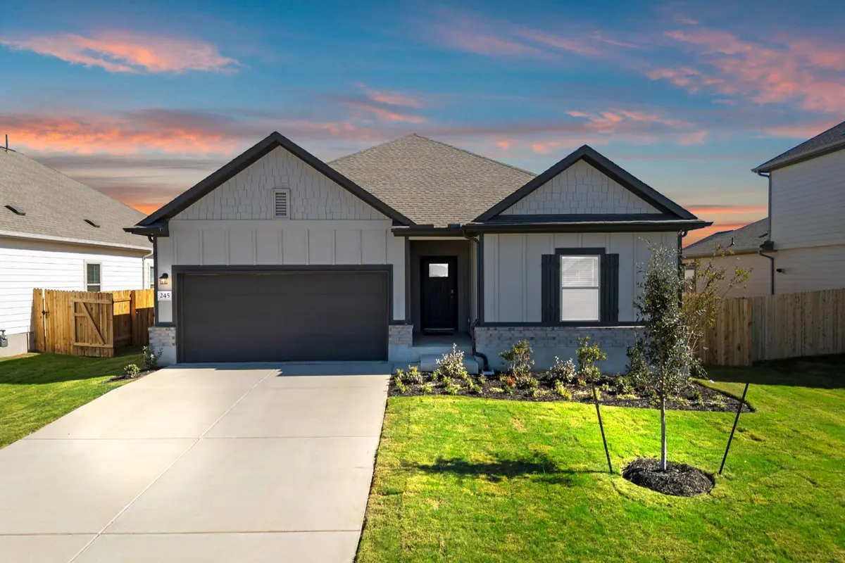 245 Red Tail Hawk LN, Cedar Creek, TX 78612