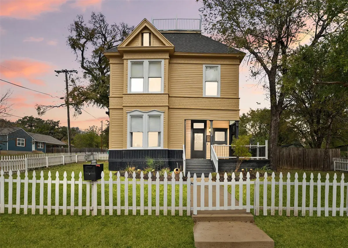 404 E 9th Ave, Belton, TX 76513