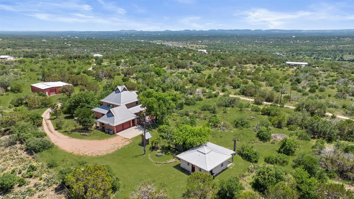 309 Cactus TRL, Johnson City, TX 78070