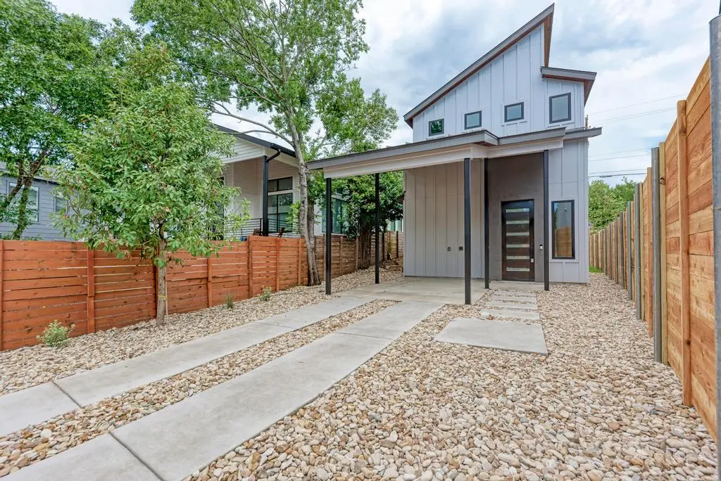 921 Walter ST #2, Austin, TX 78702