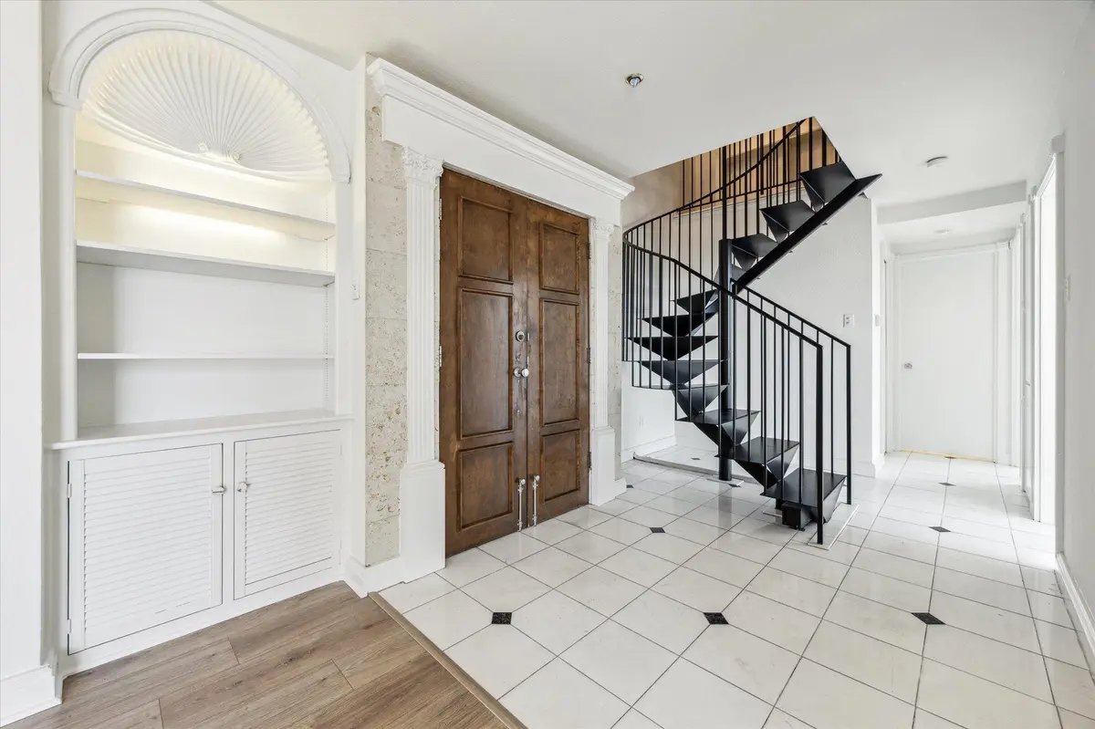 1801 Lavaca ST #15A, Austin, TX 78701