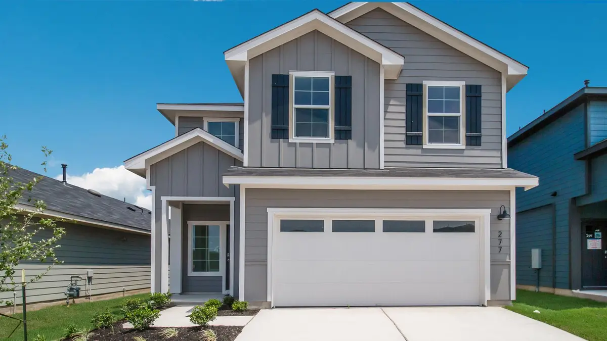 332 Ebbsfleet DR, Uhland, TX 78640