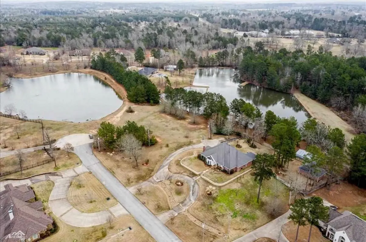 Address not disclosed, Henderson, TX 75652