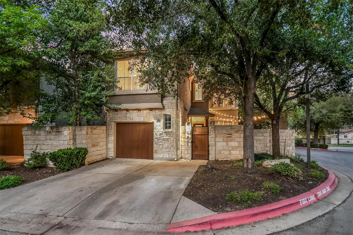 3406 Menchaca RD #33, Austin, TX 78704
