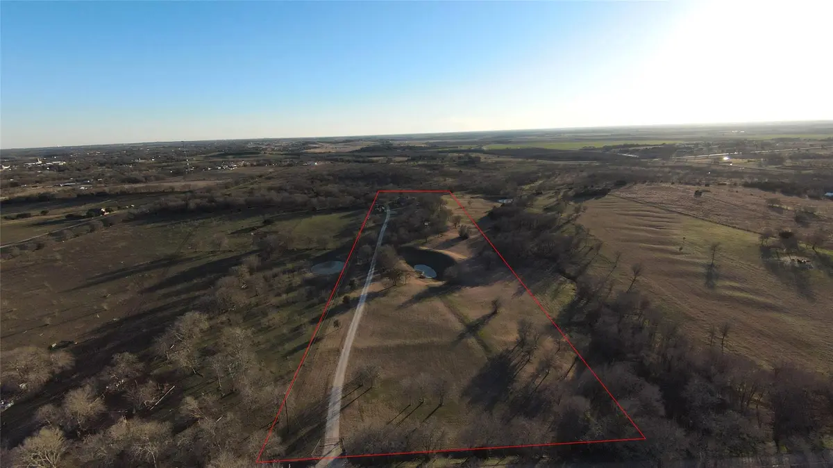 1285 Old Country RD, Moody, TX 76557