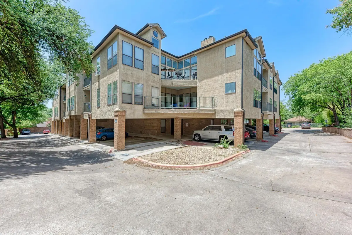 1910 ROBBINS PL #205, Austin, TX 78705