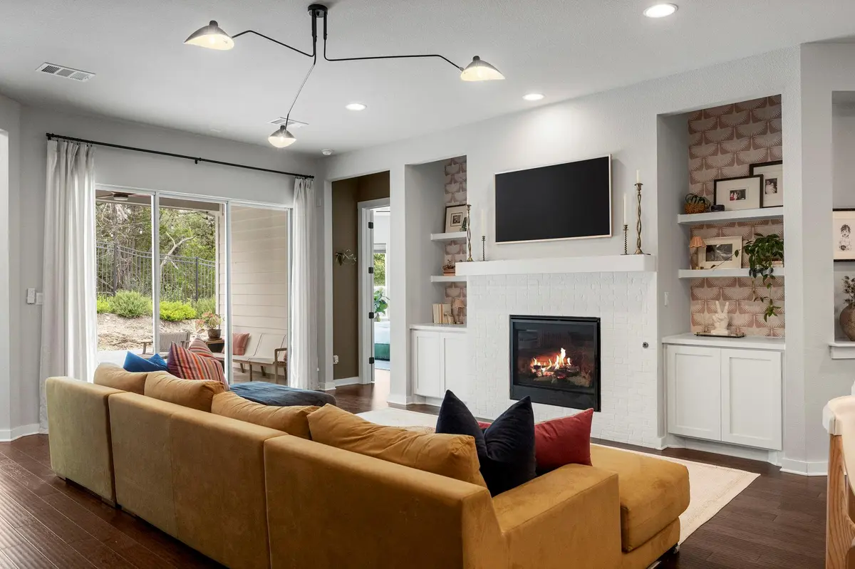 341 Hazy Hills LOOP, Dripping Springs, TX 78620