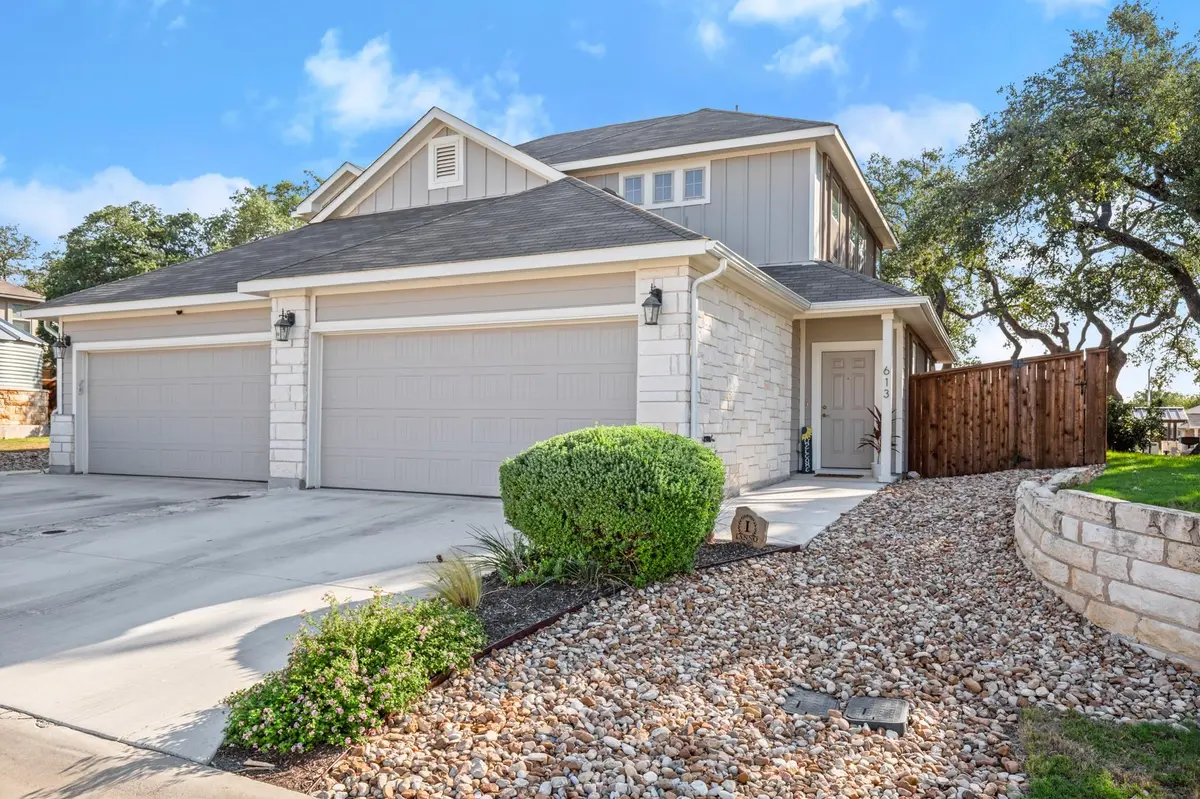 613 Parkline DR #10B, Georgetown, TX 78626