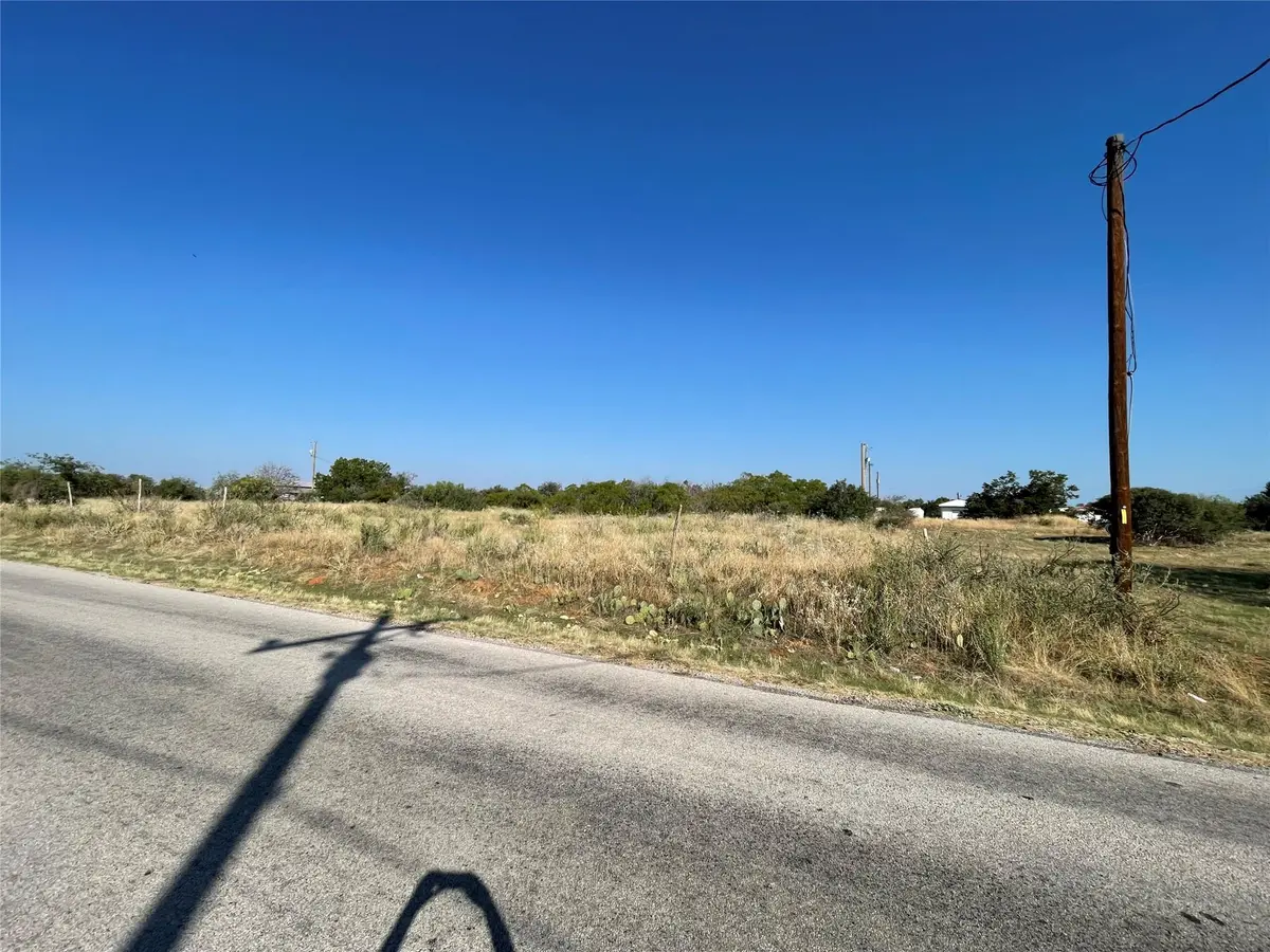 00 Lillian Dean, Buchanan Dam, TX 78609