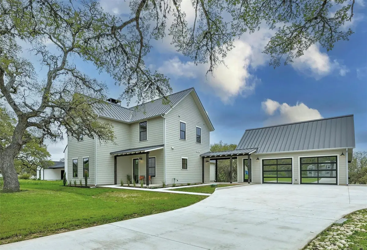 174 Charro Vista DR, Driftwood, TX 78619