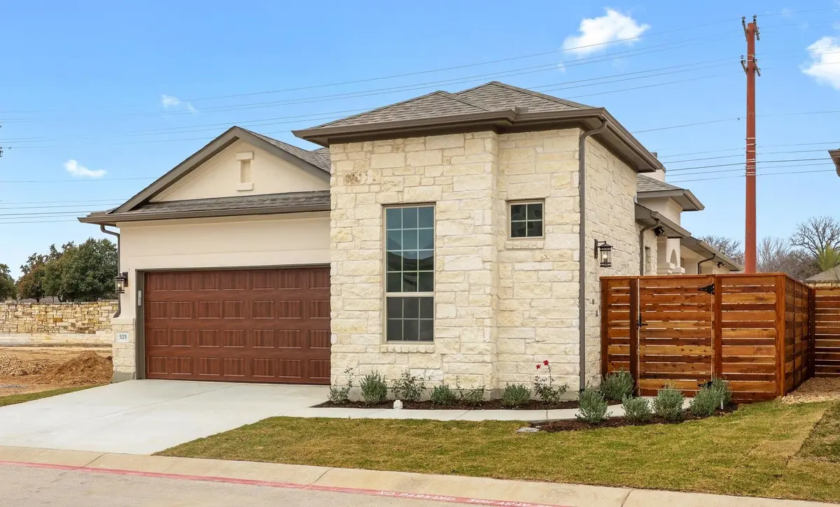 525 Clubhouse DR, Georgetown, TX 78628