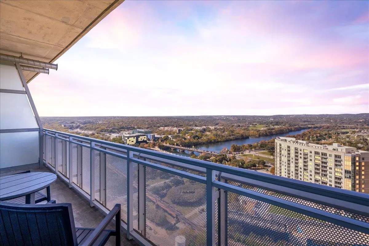 222 West Ave #2604, Austin, TX 78701