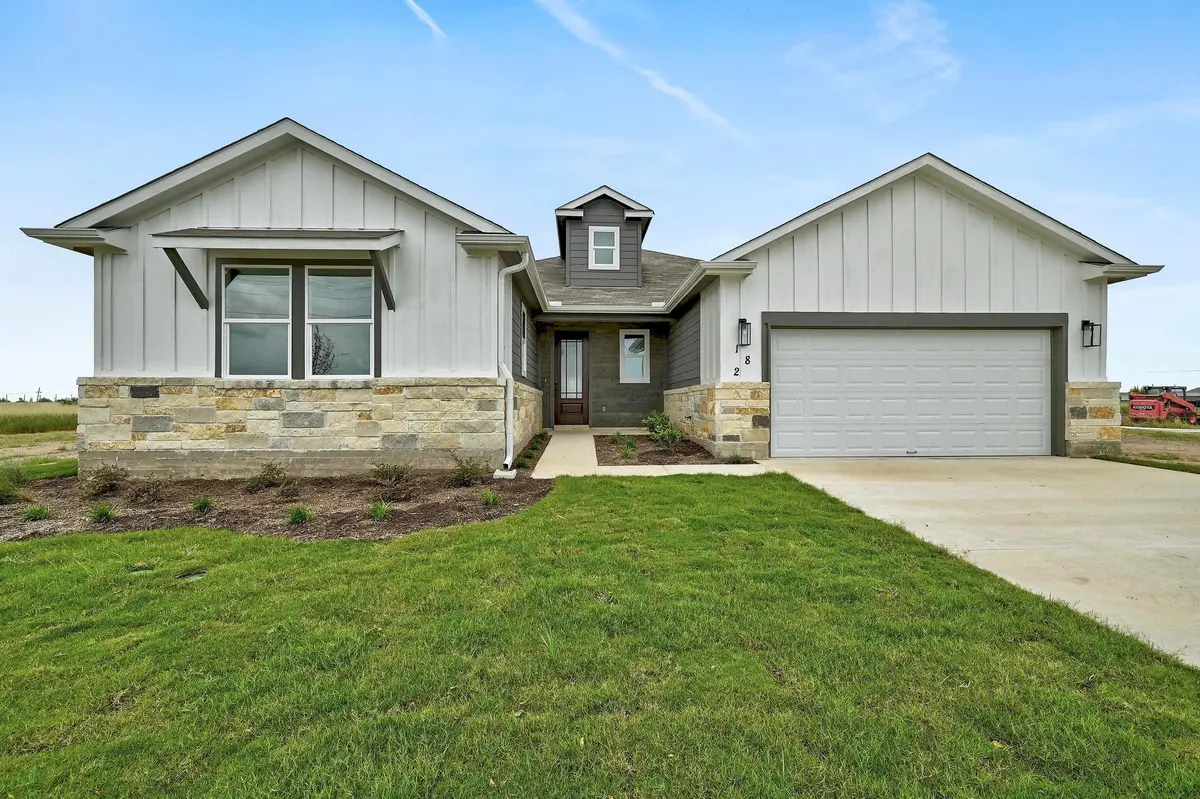 182 Alonzo DR, Del Valle, TX 78617