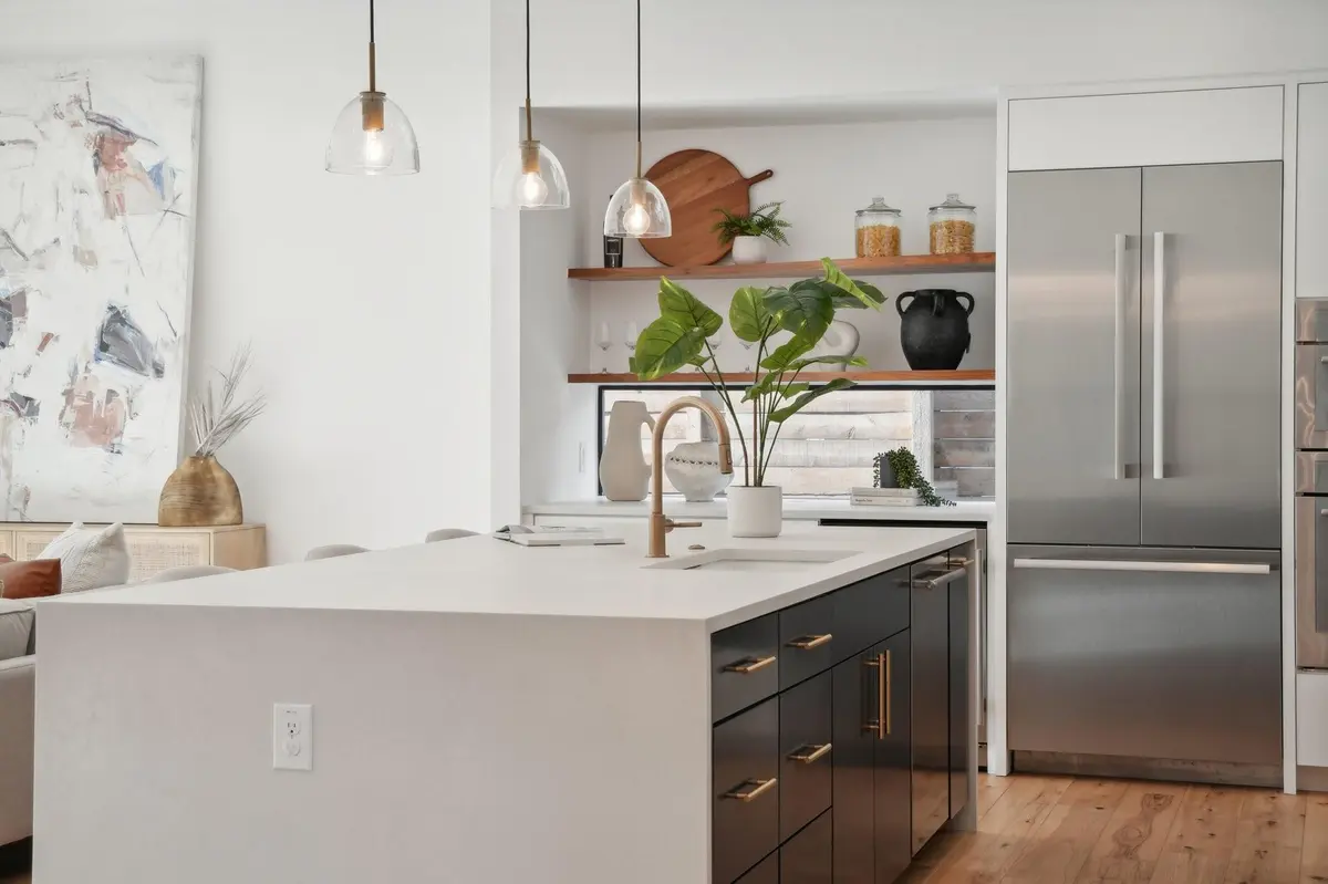 2425 Wilson ST, Austin, TX 78704