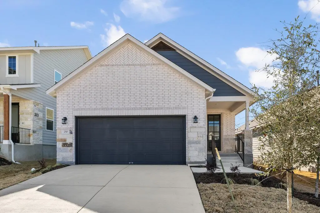 250 Ranier WAY, Dripping Springs, TX 78620