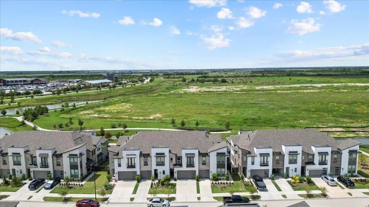 16627 Lake Austin ST, Cypress, TX 77433