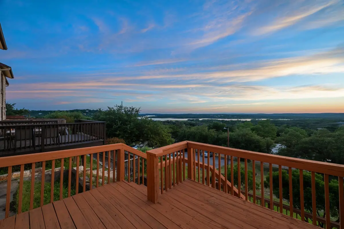 21461 Coyote TRL #7, Lago Vista, TX 78645