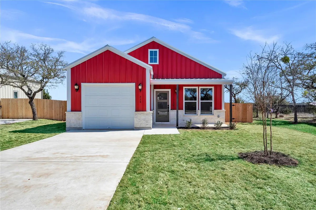 228 Western Ave, Bertram, TX 78605