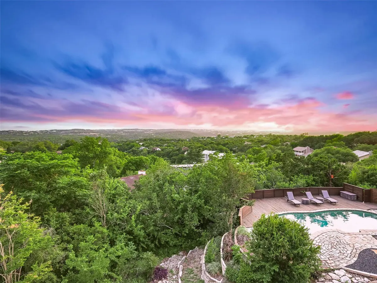 1304 Canoe Brook DR, Austin, TX 78746