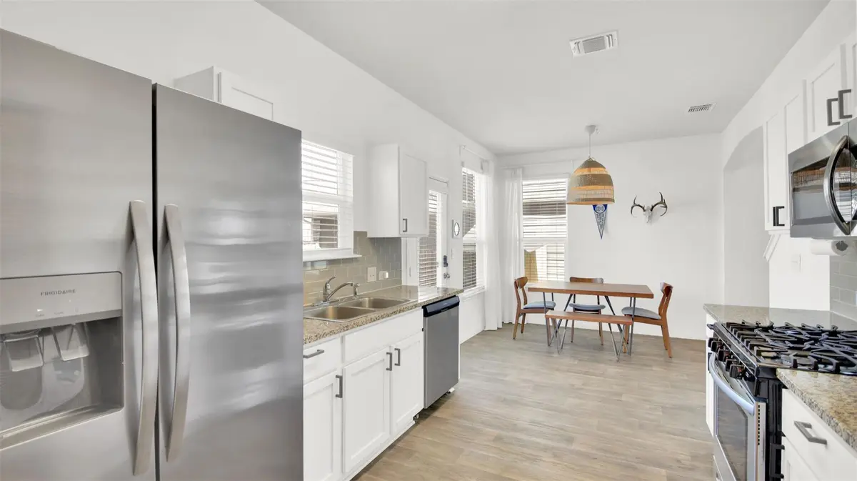 2208 Arborside DR, Austin, TX 78754