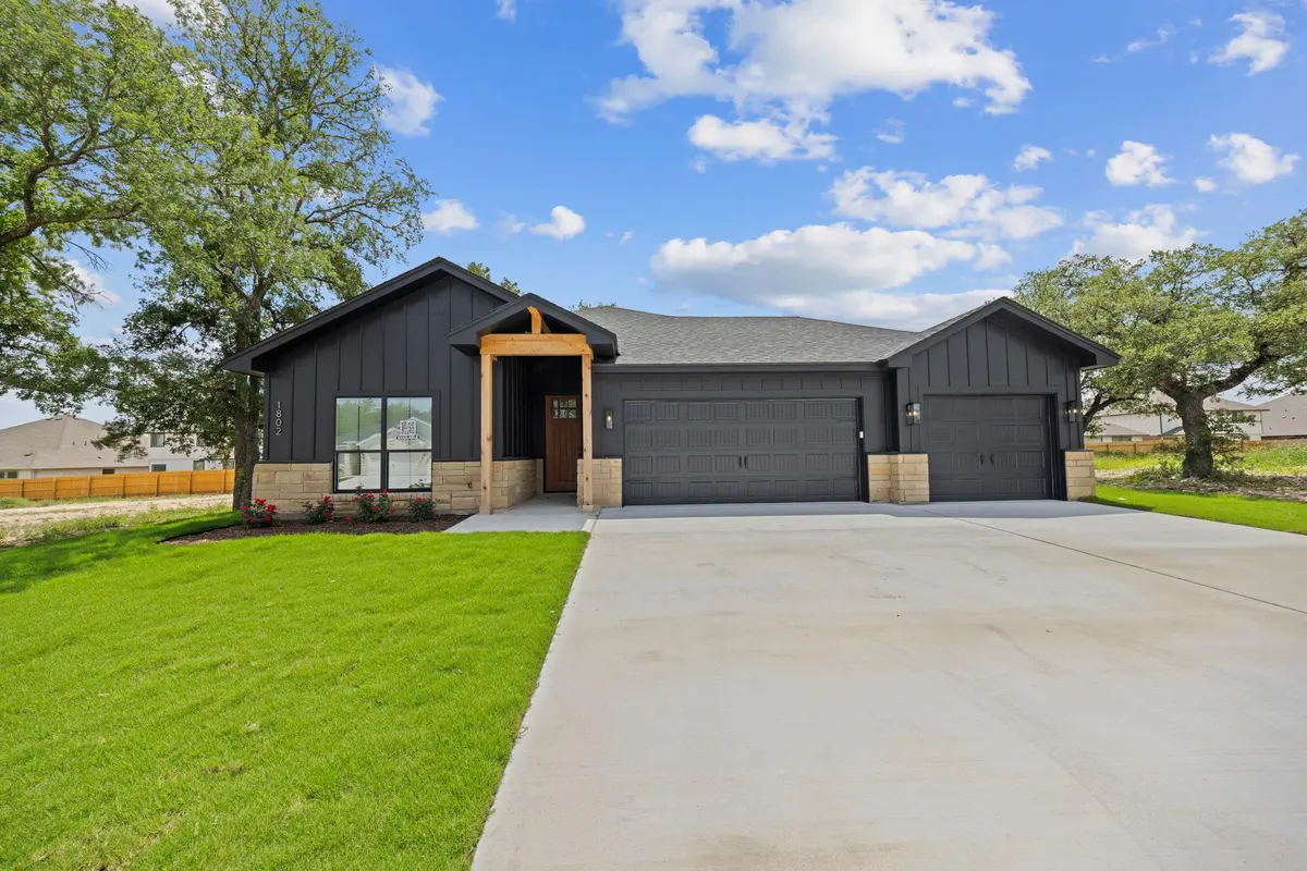1802 Paint Horse TRL, Harker Heights, TX 76548