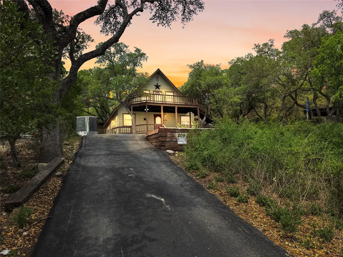 209 Lake Forest FRST, Canyon Lake, TX 78133
