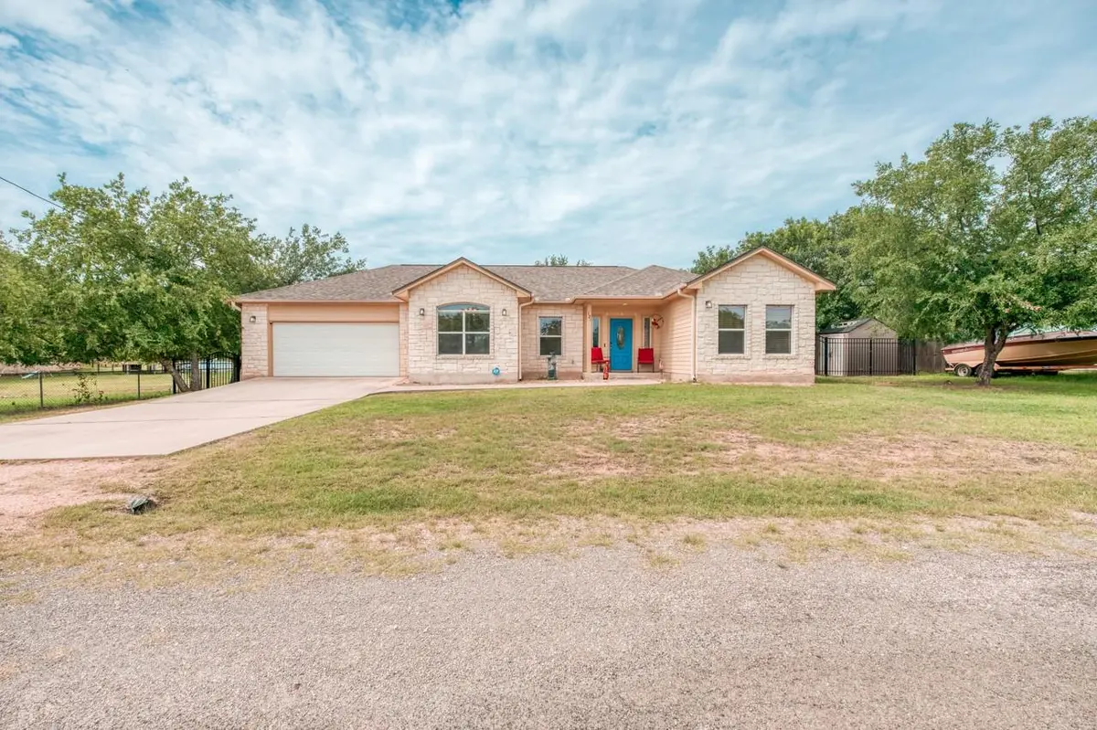 121 W Cedar ST, Granite Shoals, TX 78654