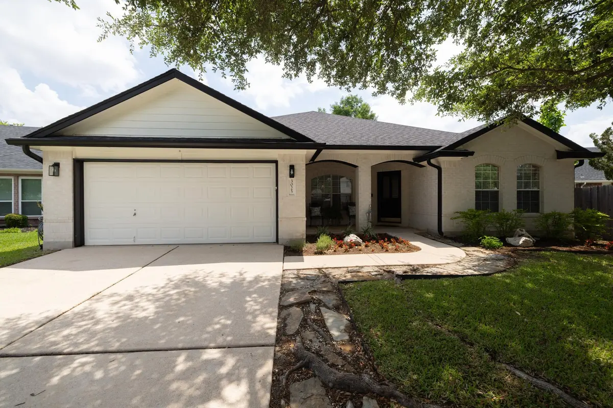 3025 Plantation DR, Round Rock, TX 78681