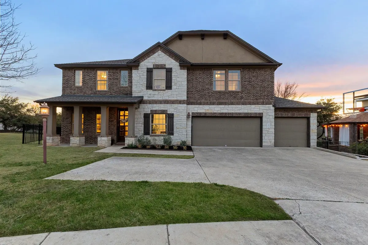 103 Bellagio DR, Lakeway, TX 78734