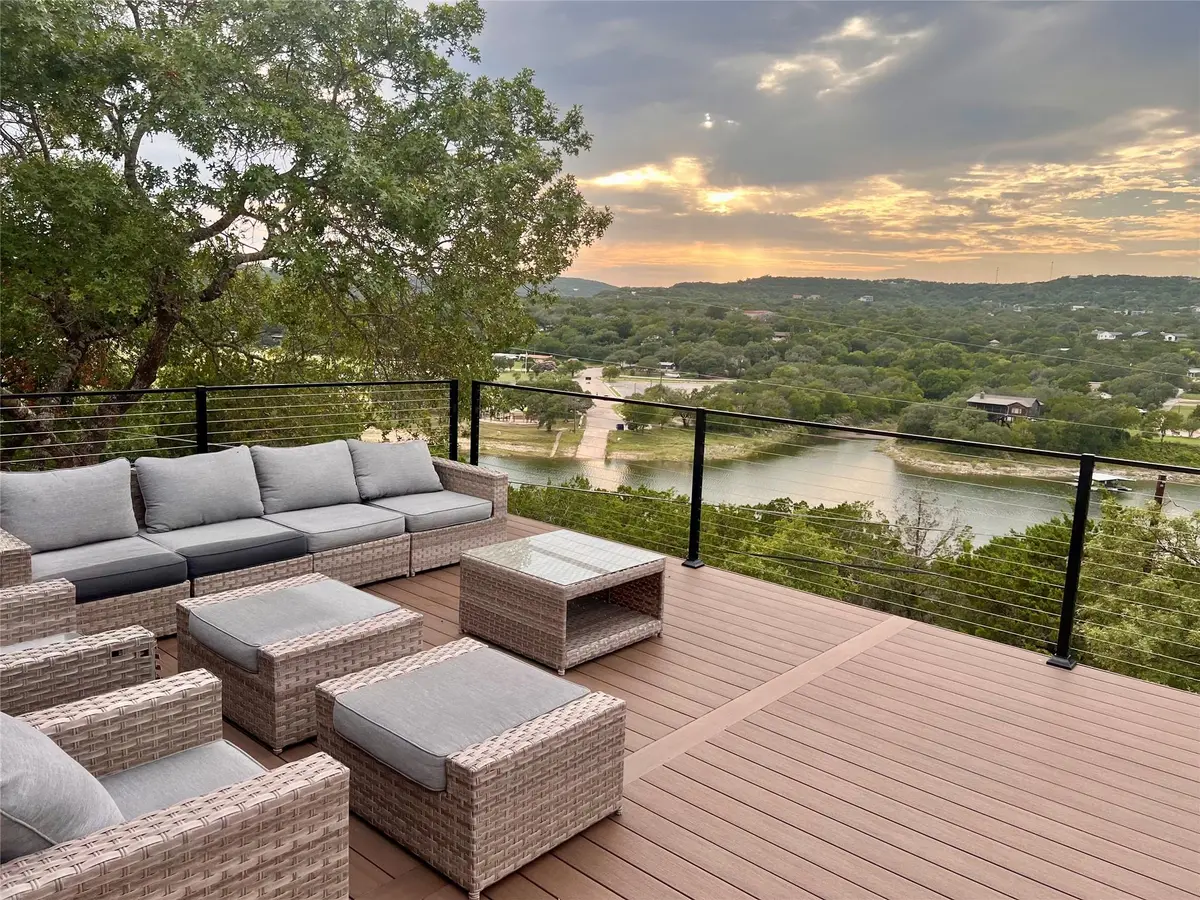 10702 Hill DR, Leander, TX 78641