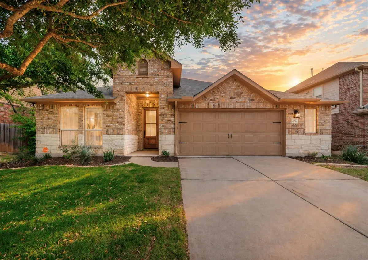 2822 Garlic Creek DR, Buda, TX 78610