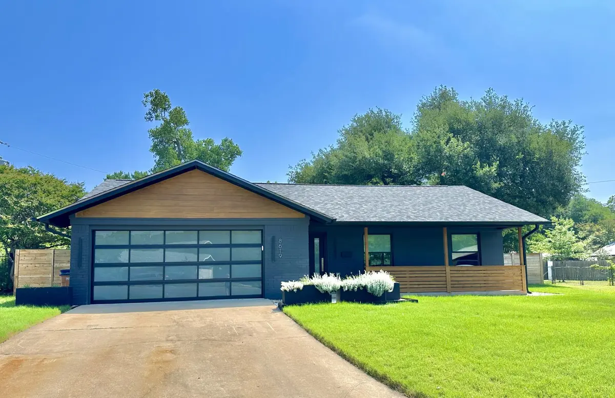 8619 Winding Walk, Austin, TX 78757