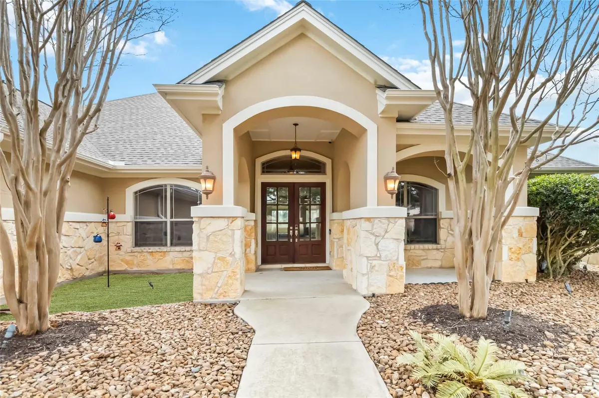 108 Standing Oak DR, Georgetown, TX 78633