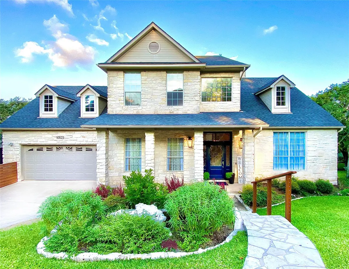 10523 Grand Oak CIR, Austin, TX 78750