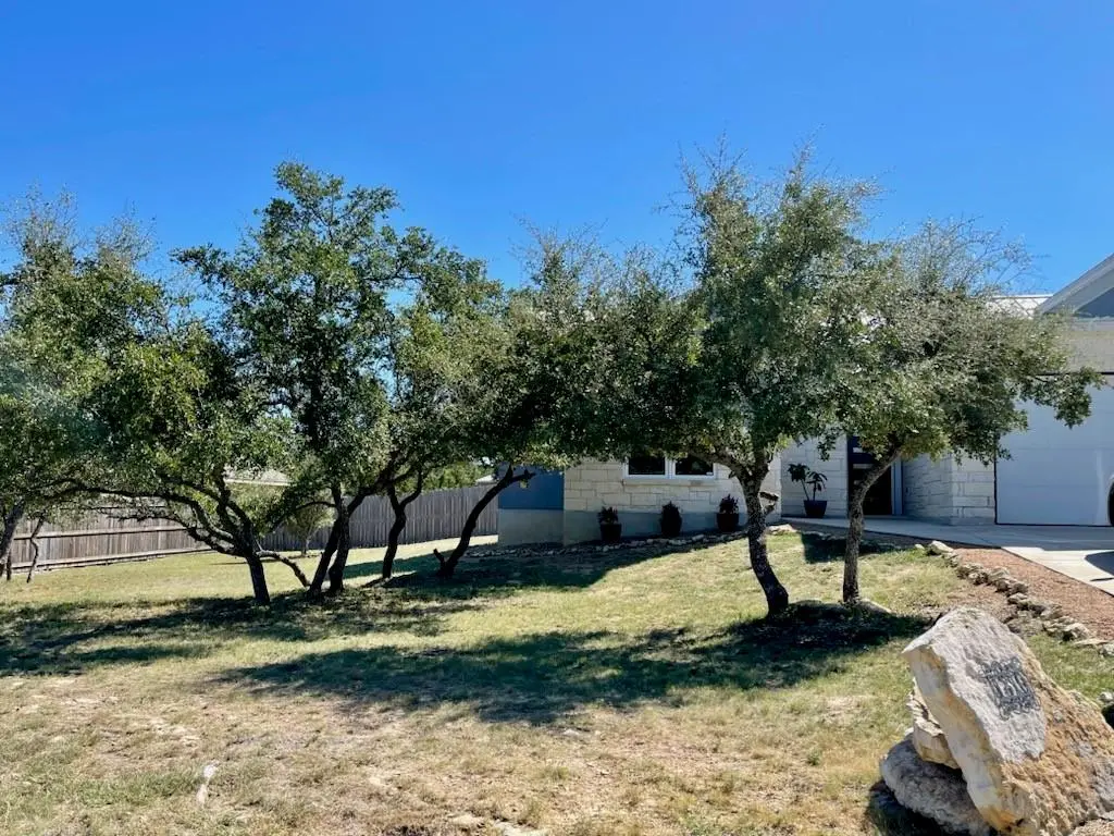 1310 Yaupon DR, Fischer, TX 78623