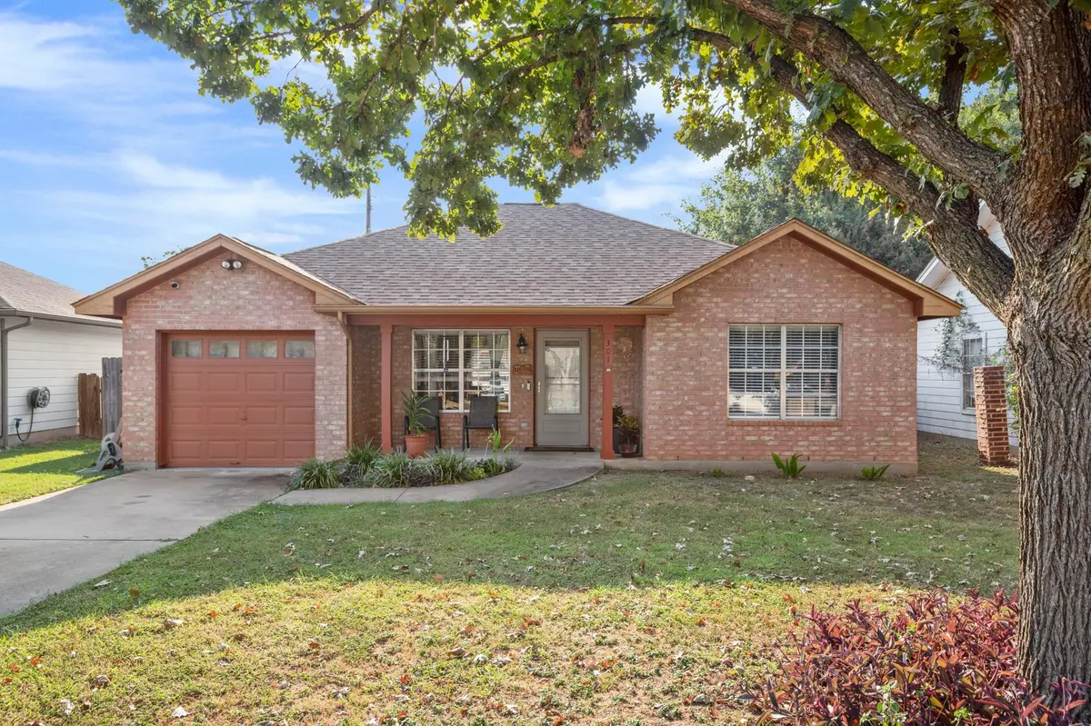 301 Tillery SQ W, Austin, TX 78702