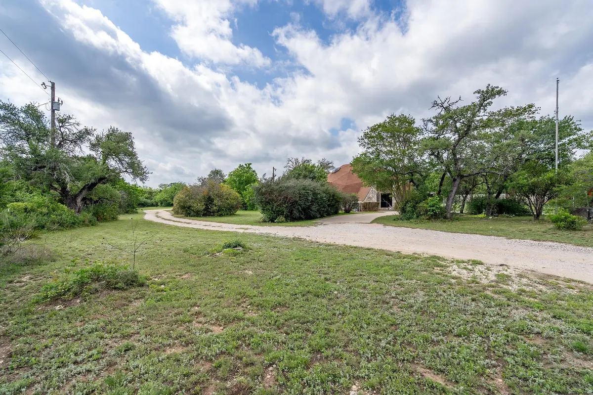 684 Indian Oaks, Liberty Hill, TX 78642