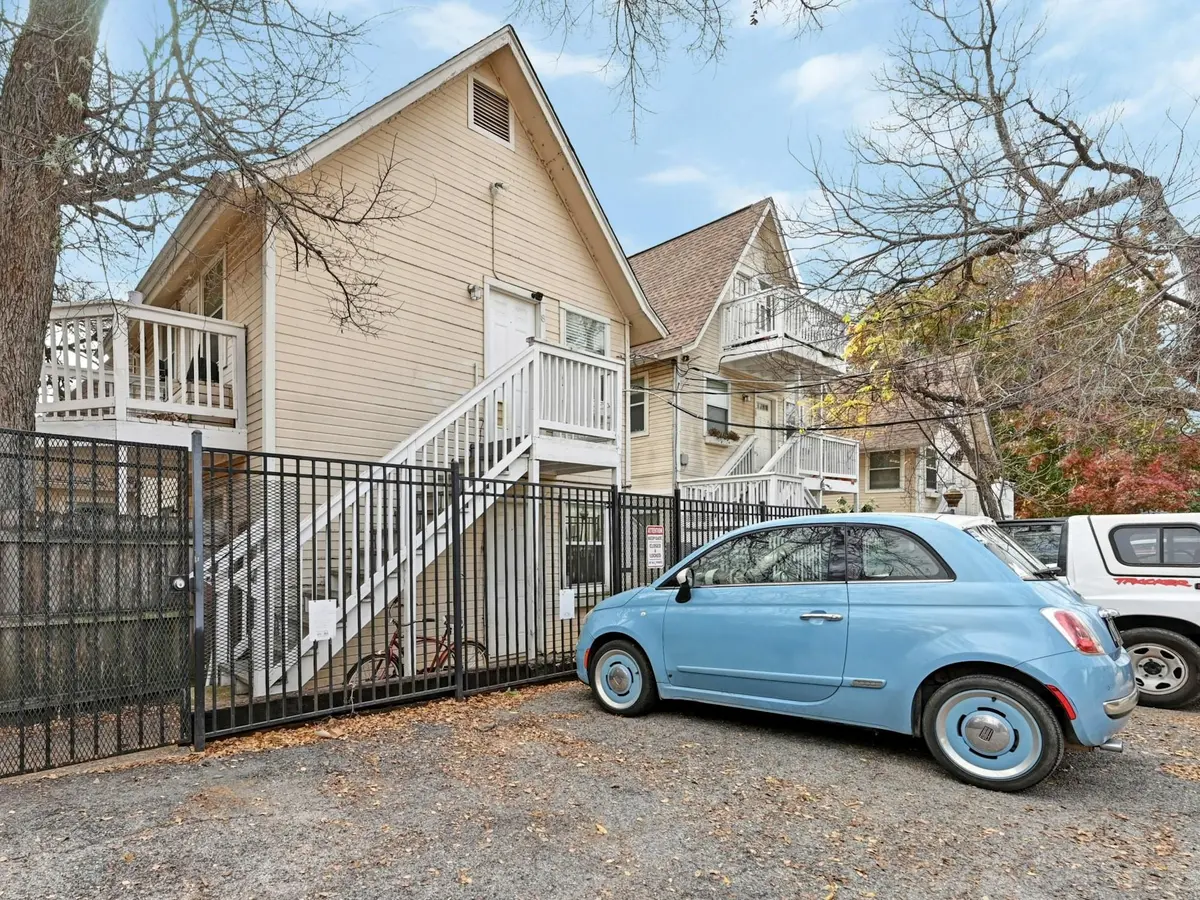 1110 W 22nd ST #7, Austin, TX 78705