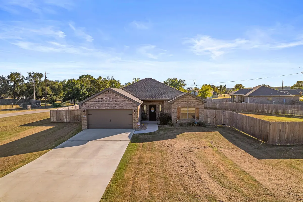 1015 Hickory LN, Kempner, TX 76539