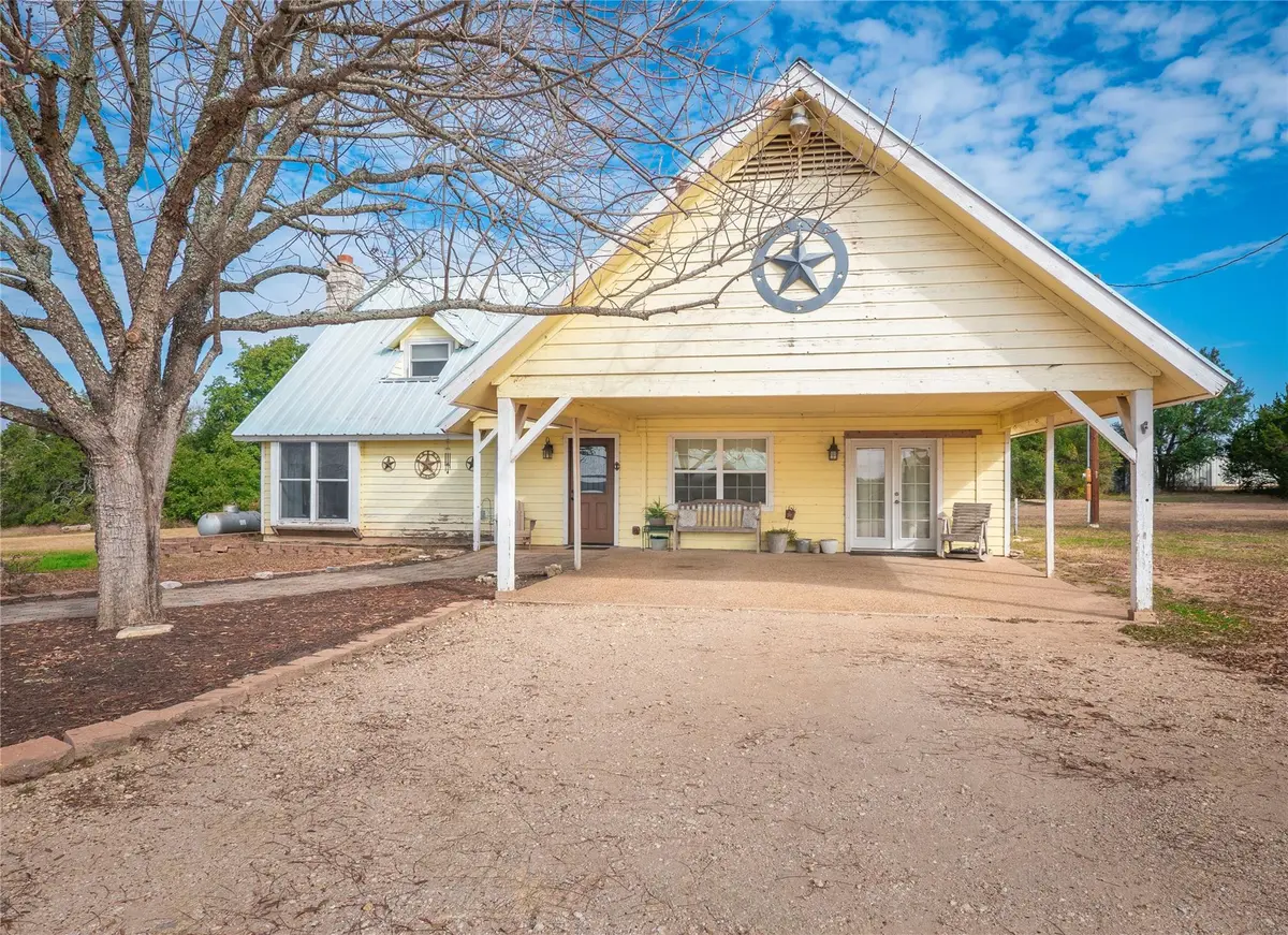 108 River View RD, Liberty Hill, TX 78642