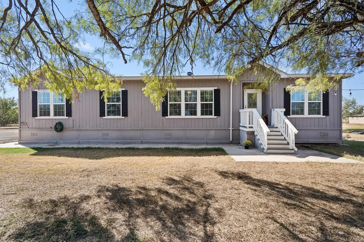 2315 Leissner School RD, Seguin, TX 78155