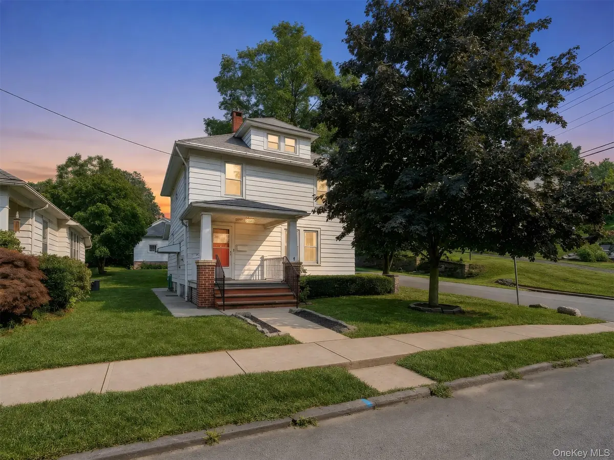 284 Clifton AVE, Kingston, NY 12401