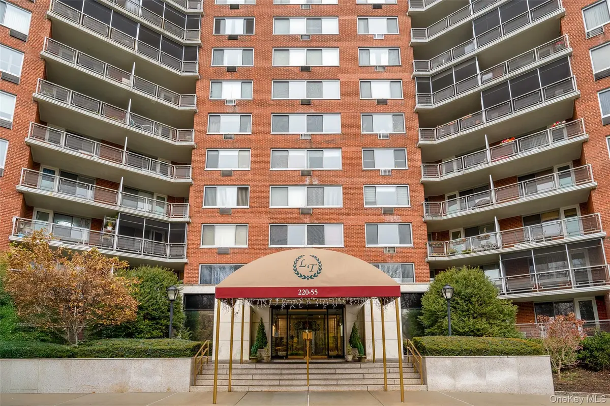 220-55 46 AVE #5R, Bayside, NY 11362