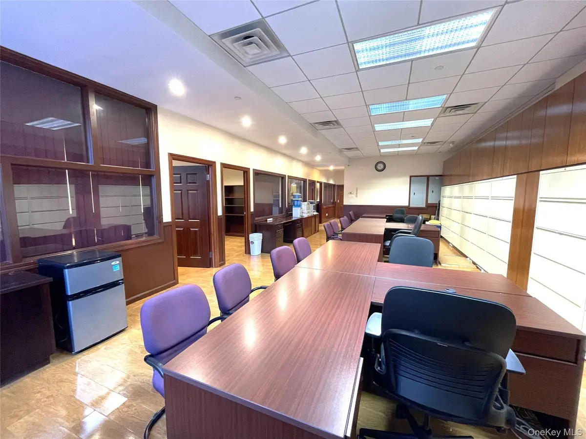 136-20 38th Ave #3rd Floor, Flushing, NY 11354