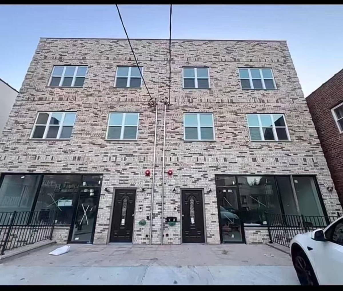 43-10 162 ST #1FL, Flushing, NY 11358