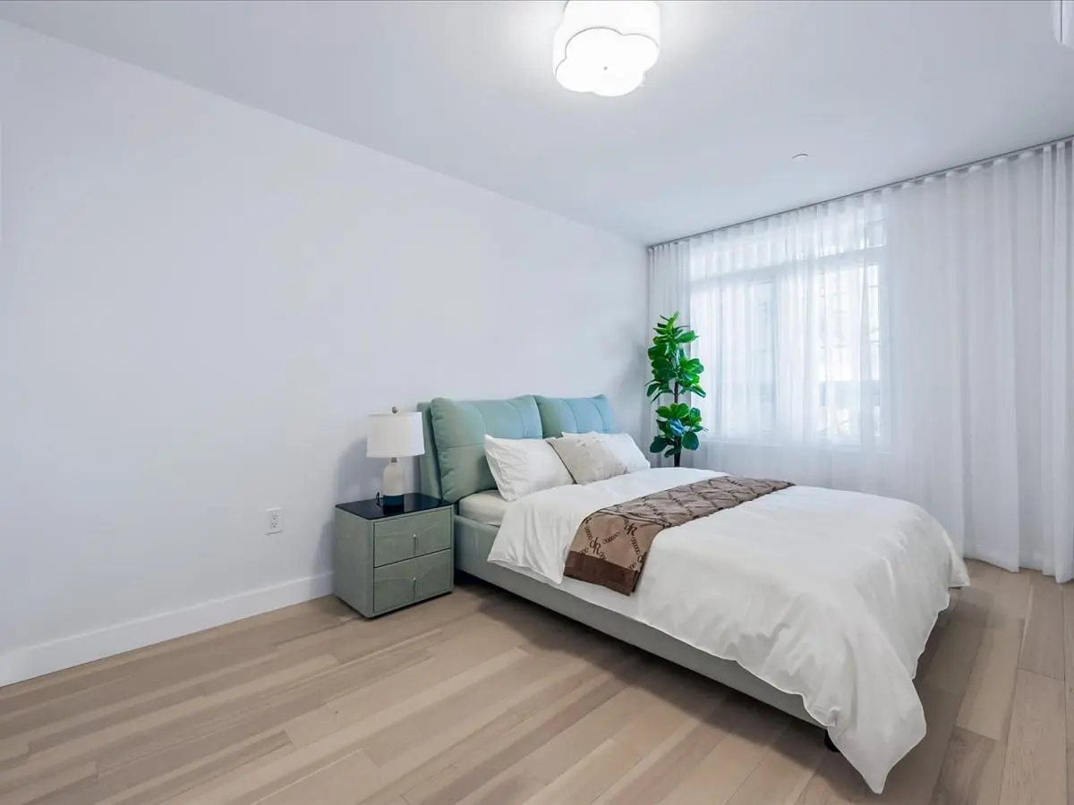 26-01 4th ST #5J, Astoria, NY 11102