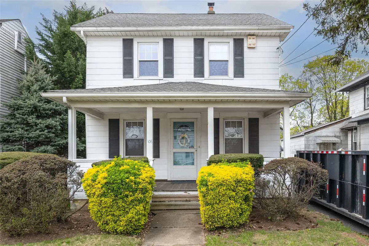 106 Sycamore ST, West Hempstead, NY 11552