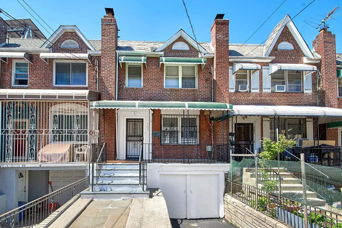4635 Matilda AVE, Bronx, NY 10470