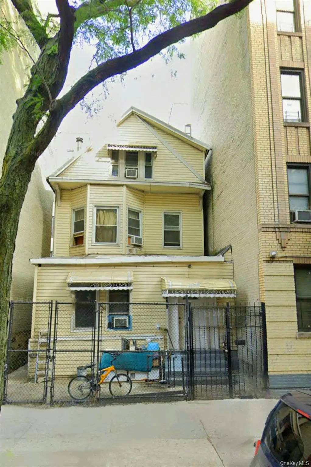 2481 Davidson AVE, Bronx, NY 10468
